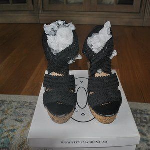 Steve Madden Elston Wedge, Black, Size 9.5